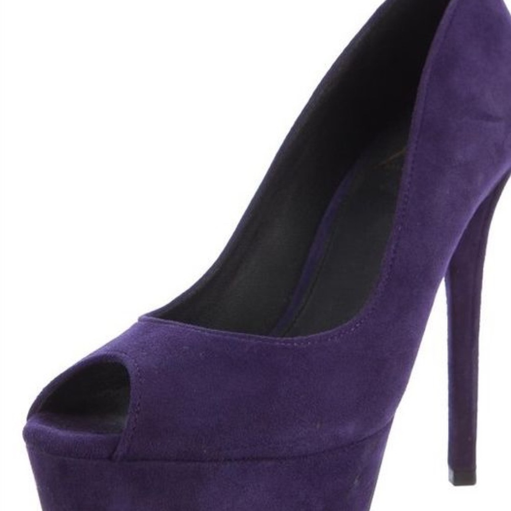 Brian Atwood Women’s Pumps size 8